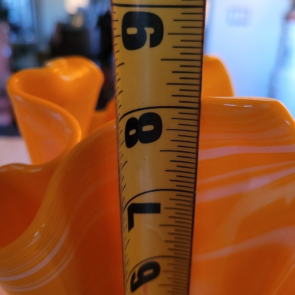 Yellow Slag Glass Handkerchief Vase w/ White Swirl Vintage Murano Style - Picture 8 of 8